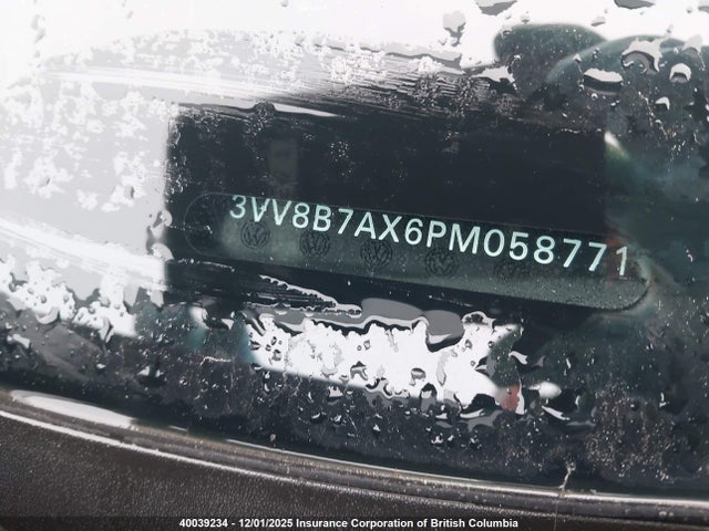 3VV8B7AX6PM058771 Volkswagen Tiguan Se R-line Black