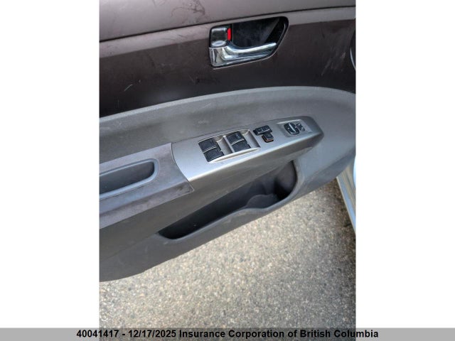2005 Toyota Prius მანქანა იყიდება აუქციონზე, vin: JTDKB22U957002892, აუქციონის ნომერი: 40041417