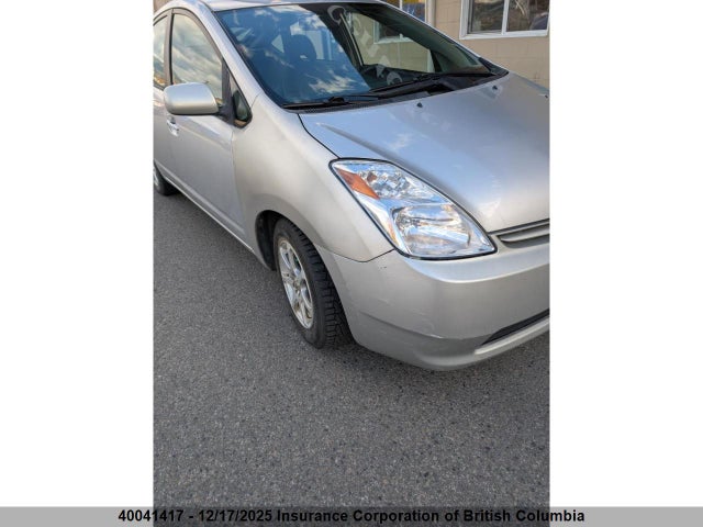 2005 Toyota Prius მანქანა იყიდება აუქციონზე, vin: JTDKB22U957002892, აუქციონის ნომერი: 40041417