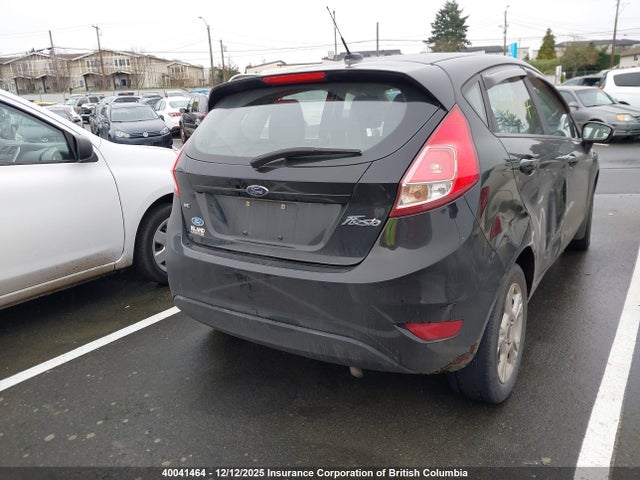 40041464 :رقم المزاد ، 3FADP4EJ0GM208513 vin ، 2016 Ford Fiesta Se مزاد بيع