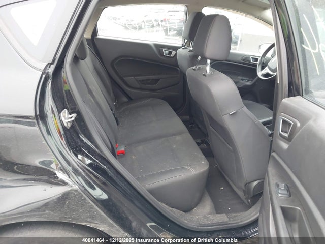 40041464 :رقم المزاد ، 3FADP4EJ0GM208513 vin ، 2016 Ford Fiesta Se مزاد بيع