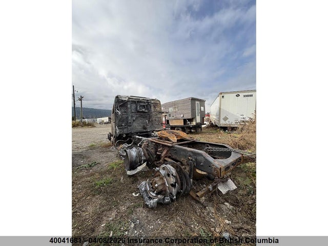 Volvo Vn L 2019 4V4NC9EH2KN205121 Image 3