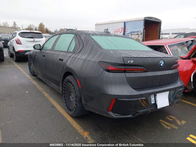 BMW I7 Xdrive60 2024 WBY53EJ02RCP56299 Image 3