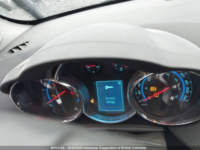 1G1P75SZXF7299993 Chevrolet Cruze