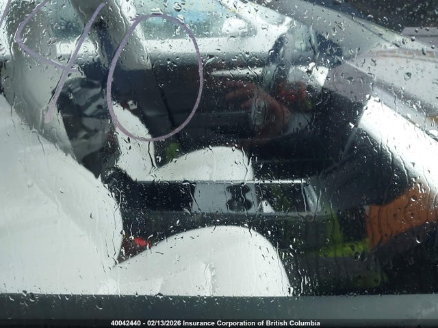 5YJ3E1EC2MF044256 Tesla MODEL 3