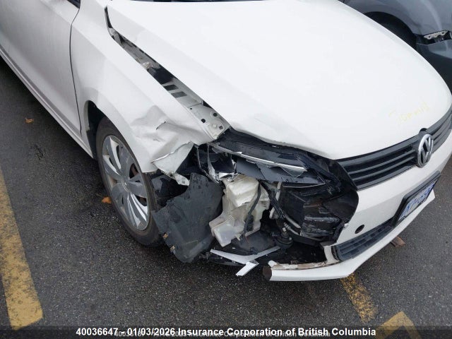 Продаж на аукціоні авто 2012 Volkswagen Jetta 2.0l Trendline/2.0l Trendline+, vin: 3VW2K7AJ4CM330242, номер лоту: 40036647