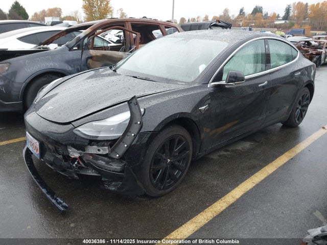 5YJ3E1EB0KF208883 Tesla MODEL 3