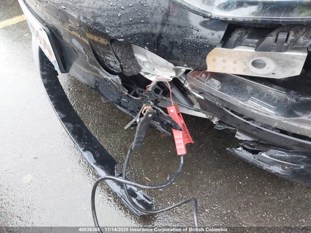 5YJ3E1EB0KF208883 Tesla MODEL 3