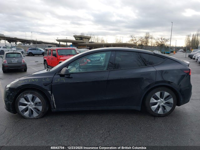 Aukcja sprzedaży 2023 Tesla Model Y, vin: LRWYGDFDXPC913418, numer aukcji: 40043704