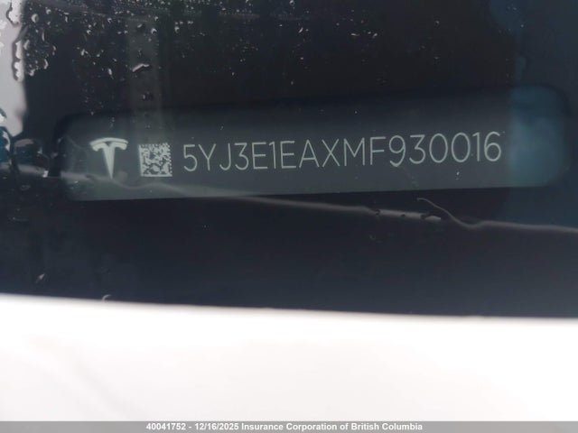 5YJ3E1EAXMF930016 Tesla MODEL 3