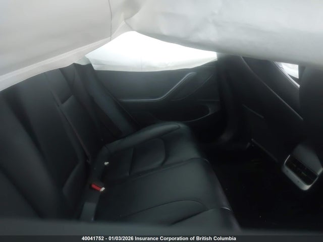 5YJ3E1EAXMF930016 Tesla MODEL 3