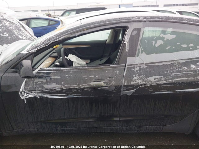 LRW3E1FA3PC875664 Tesla MODEL 3