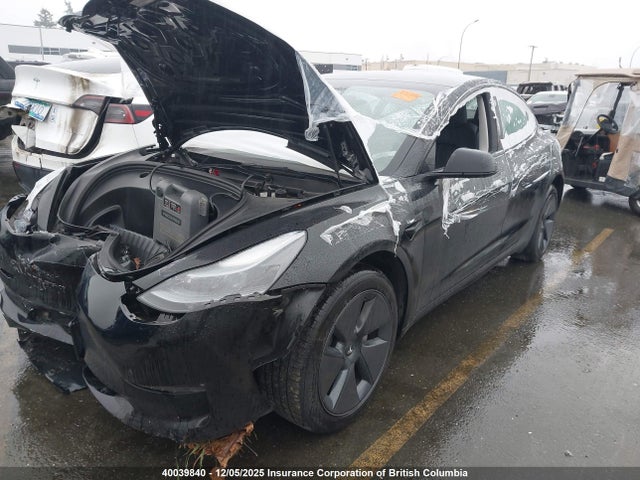 LRW3E1FA3PC875664 Tesla MODEL 3