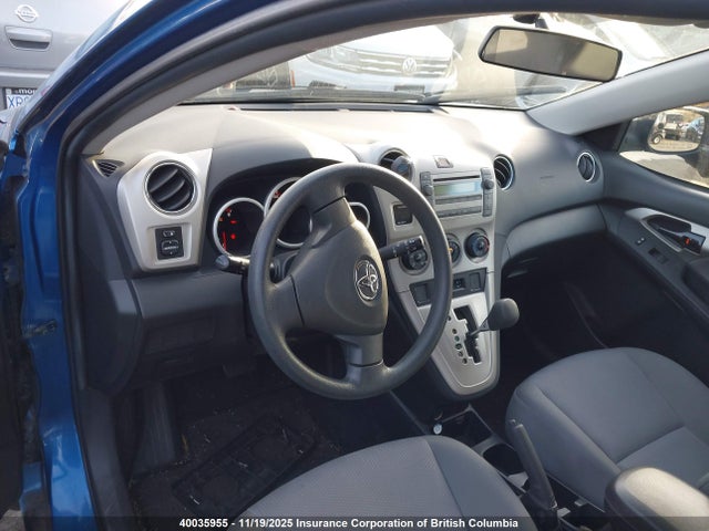 2009 Toyota Corolla Matrix მანქანა იყიდება აუქციონზე, vin: 2T1KU40EX9C049242, აუქციონის ნომერი: 40035955