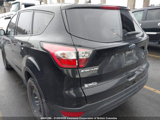 Ford ESCAPE S 2018 1FMCU0F71JUA76645 Image 3