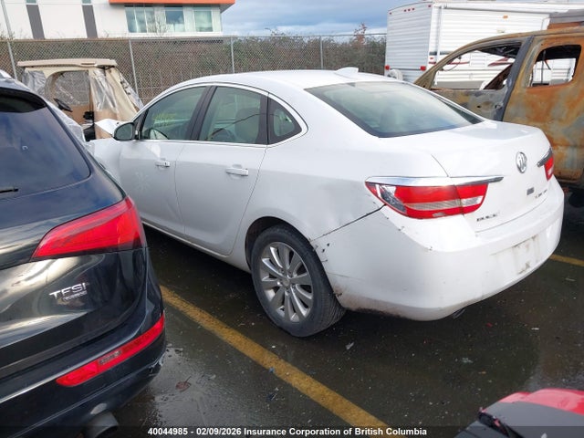 Buick Verano 2015 1G4PN5SK3F4112610 Image 3