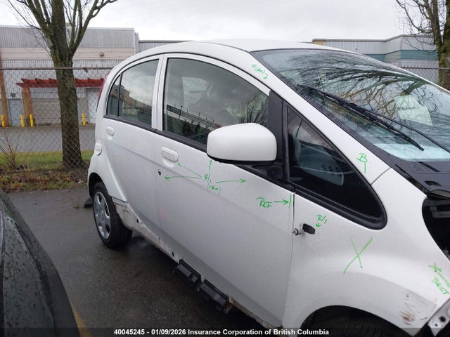 Mitsubishi I Miev Es/se 2014 JA3215H40EU607508 Image 14