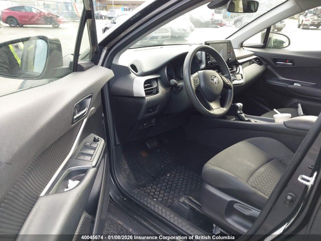 2021 Toyota C-hr მანქანა იყიდება აუქციონზე, vin: JTNKHMBX4M1108488, აუქციონის ნომერი: 40045674