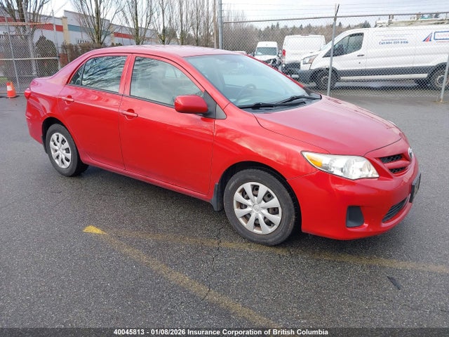40045813 :رقم المزاد ، 2T1BU4EE6BC742422 vin ، 2011 Toyota Corolla S/le مزاد بيع
