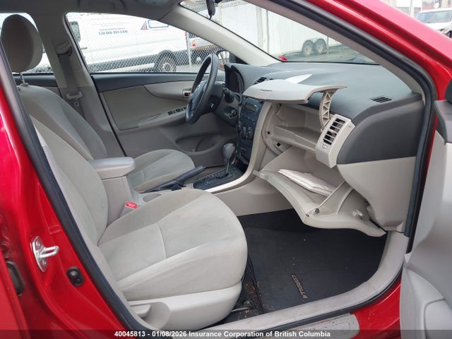 40045813 :رقم المزاد ، 2T1BU4EE6BC742422 vin ، 2011 Toyota Corolla S/le مزاد بيع