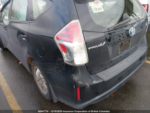 JTDZN3EU3JJ075566 Toyota PRIUS V