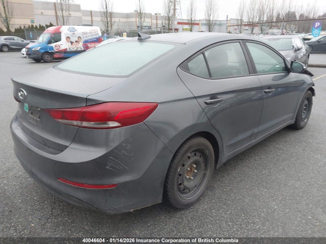 40046604 :رقم المزاد ، KMHD84LF5HU102959 vin ، 2017 Hyundai Elantra Se/value/limited مزاد بيع