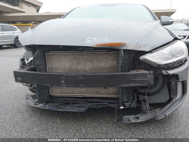 40046604 :رقم المزاد ، KMHD84LF5HU102959 vin ، 2017 Hyundai Elantra Se/value/limited مزاد بيع