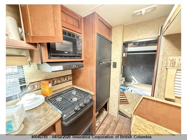 2013 Dutchmen Kodiak მანქანა იყიდება აუქციონზე, vin: 47CTS5S20DK172296, აუქციონის ნომერი: 40046785