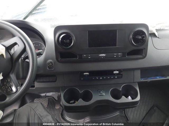 40046836 :رقم المزاد ، W1Z4KFHY4RP626400 vin ، 2024 Mercedes-benz Sprinter 2500 مزاد بيع
