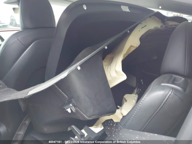7SAYGAEE6NF572064 Tesla Model Y