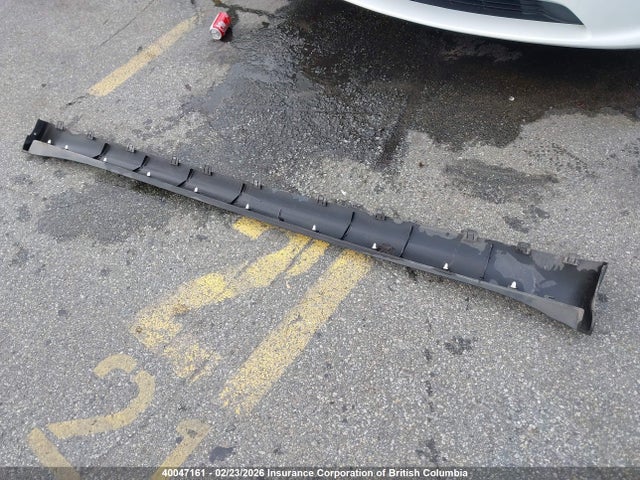 7SAYGAEE6NF572064 Tesla Model Y