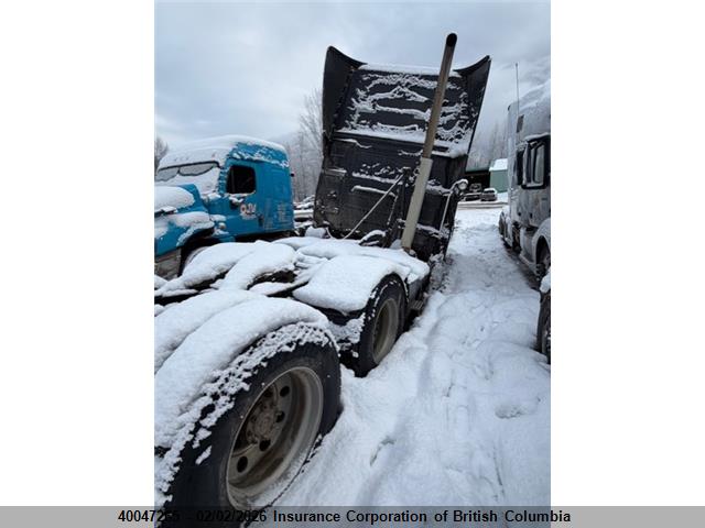 4V4NC9EJ6FN184136 Volvo Vn L