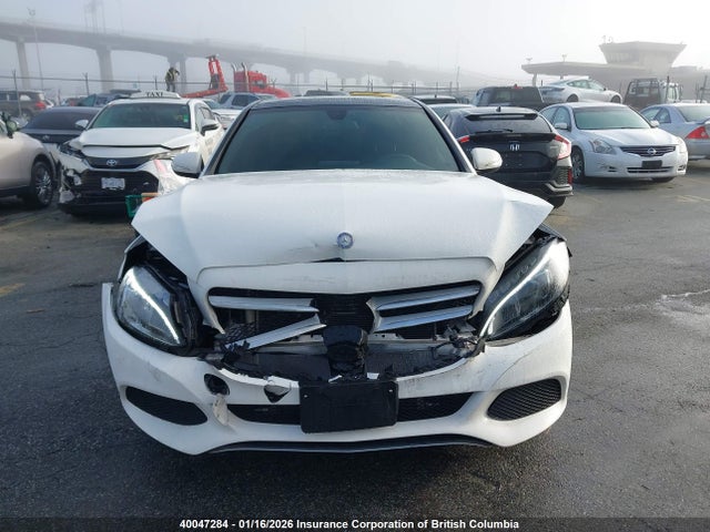 Продажа на аукционе авто 2015 Mercedes-benz C 300 4matic, vin: 55SWF4KB3FU048504, номер лота: 40047284