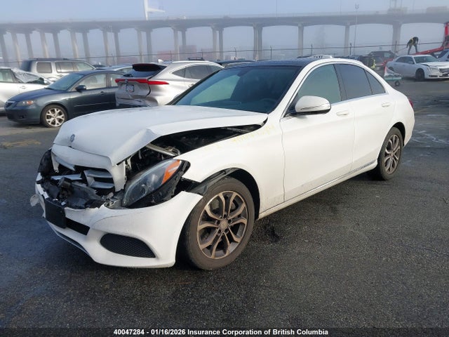 Продажа на аукционе авто 2015 Mercedes-benz C 300 4matic, vin: 55SWF4KB3FU048504, номер лота: 40047284