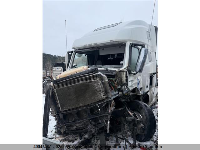 4V4NC9EH2RN656334 Volvo Vn L