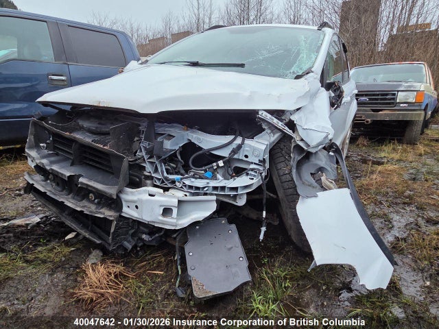 1FMCU9GD6JUB56242 Ford ESCAPE SE