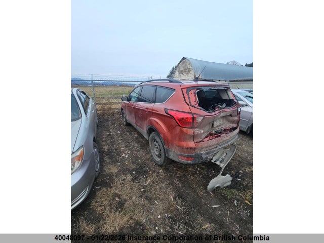 1FMCU9HDXKUB70564 Ford ESCAPE SEL
