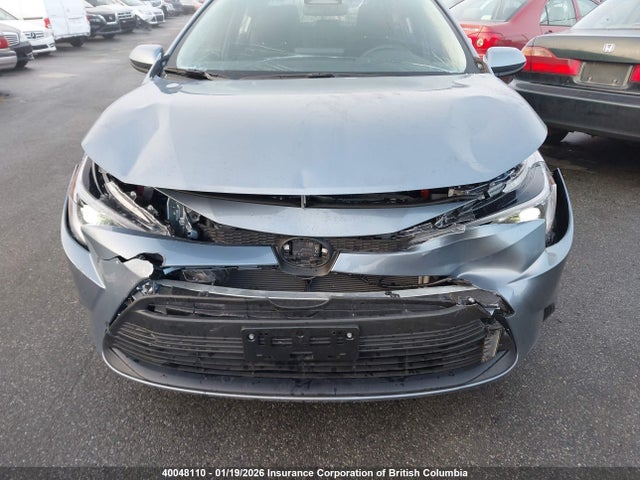 2025 Toyota Corolla Le/se მანქანა იყიდება აუქციონზე, vin: JTDBDMHE2S3021745, აუქციონის ნომერი: 40048110