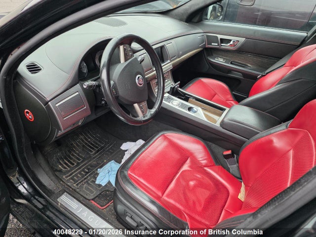 40048229 :رقم المزاد ، SAJXA0JC8AMR65415 vin ، 2010 Jaguar Xf مزاد بيع