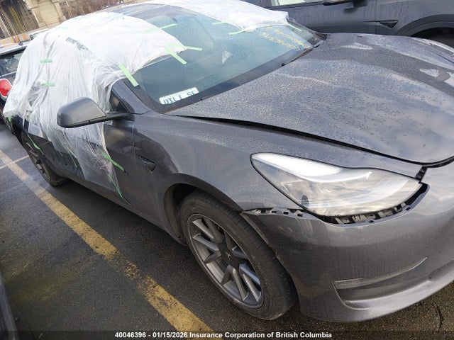 LRW3E1EB4PC932805 Tesla MODEL 3