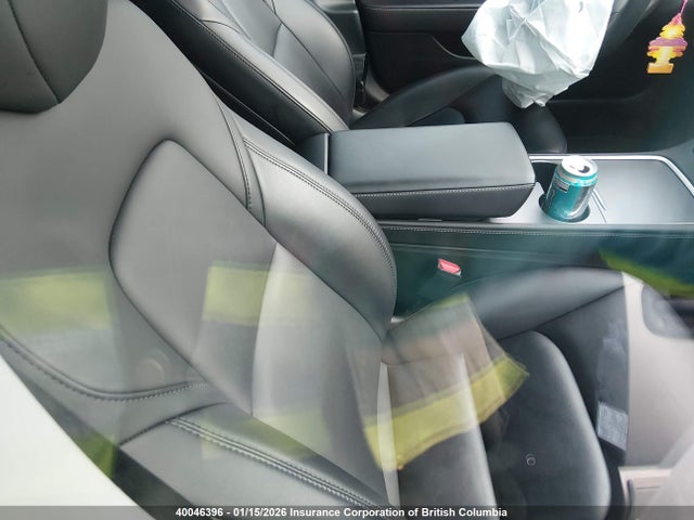 LRW3E1EB4PC932805 Tesla MODEL 3