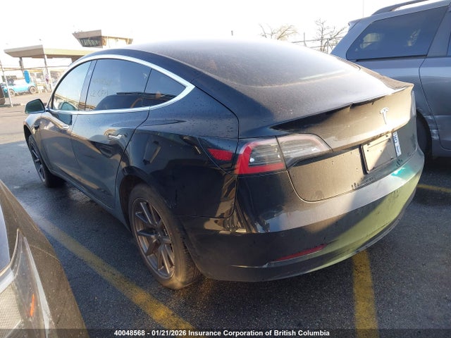 2019 Tesla Model 3 მანქანა იყიდება აუქციონზე, vin: 5YJ3E1EA9KF322615, აუქციონის ნომერი: 40048568