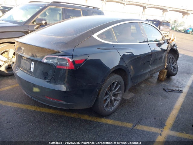 2019 Tesla Model 3 მანქანა იყიდება აუქციონზე, vin: 5YJ3E1EA9KF322615, აუქციონის ნომერი: 40048568