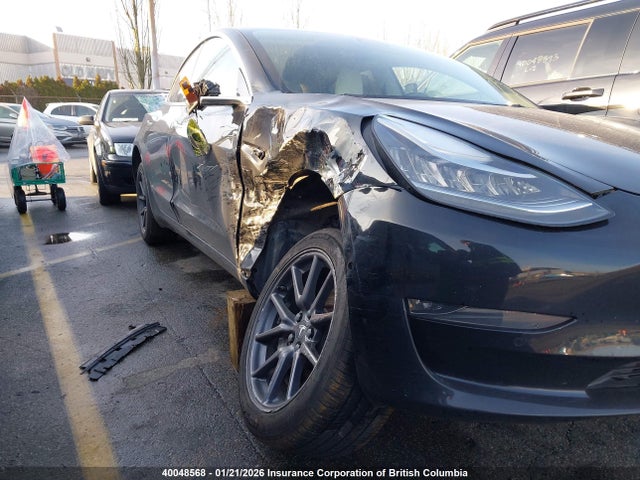 2019 Tesla Model 3 მანქანა იყიდება აუქციონზე, vin: 5YJ3E1EA9KF322615, აუქციონის ნომერი: 40048568