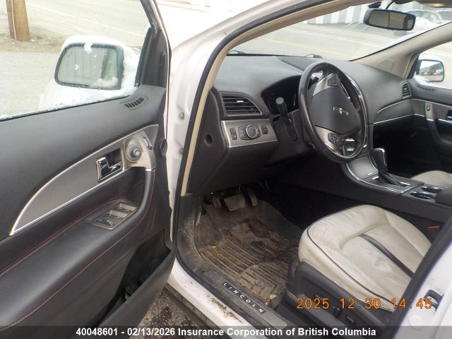 2LMDJ8JKXEBL15858 Lincoln MKX
