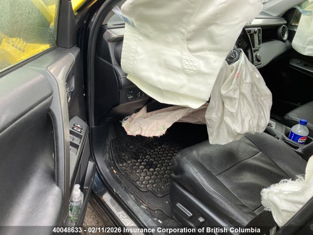 JTMRJREV9HD153428 Toyota RAV4