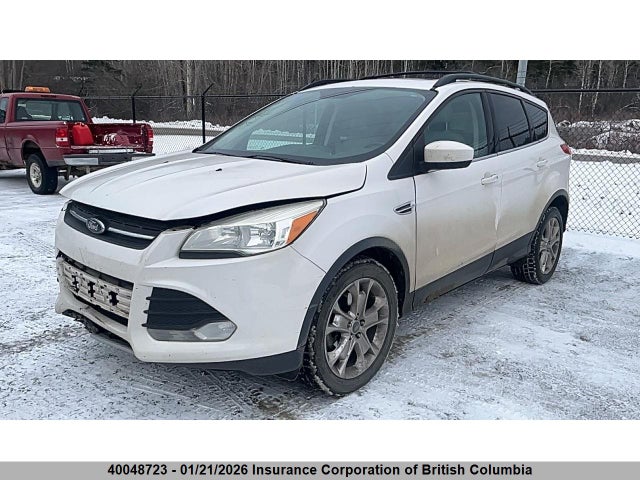 1FMCU9GX3EUA25267 Ford ESCAPE SE