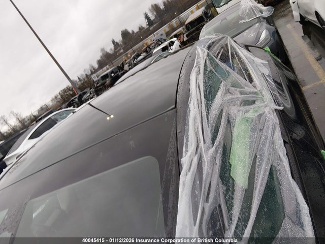 7SAYGAEE8RF072980 Tesla Model Y
