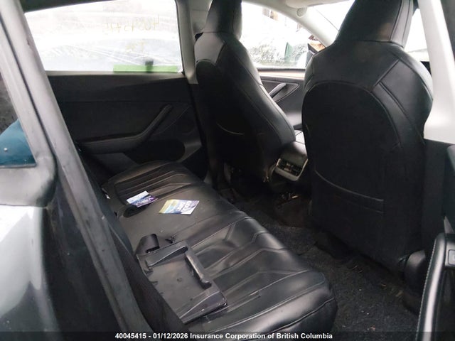 7SAYGAEE8RF072980 Tesla Model Y