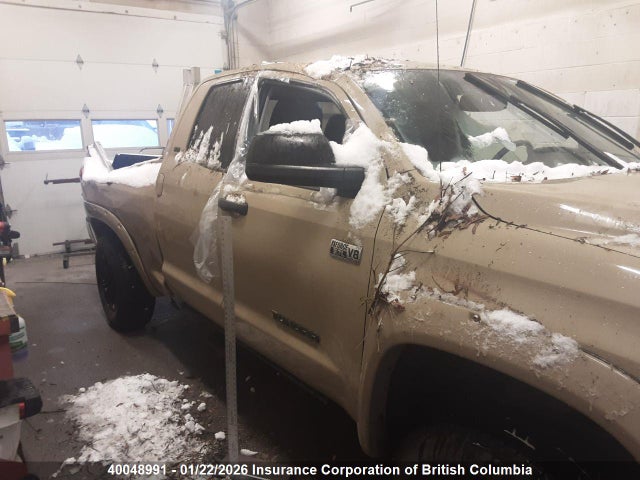 5TFUY5F18JX698762 Toyota Tundra Sr5 Plus 5.7l V8